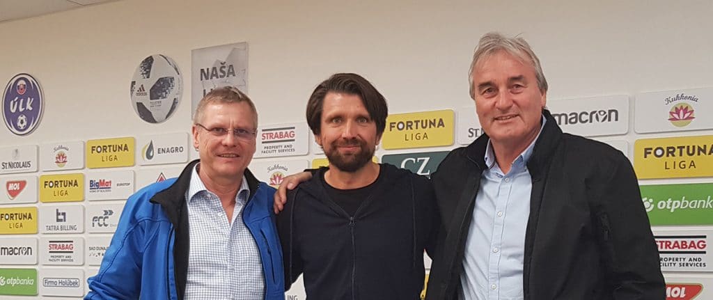 Jürgen Zinsmeister, Peter Hyballa und Peter Schreiner nach der Pressekonferenz